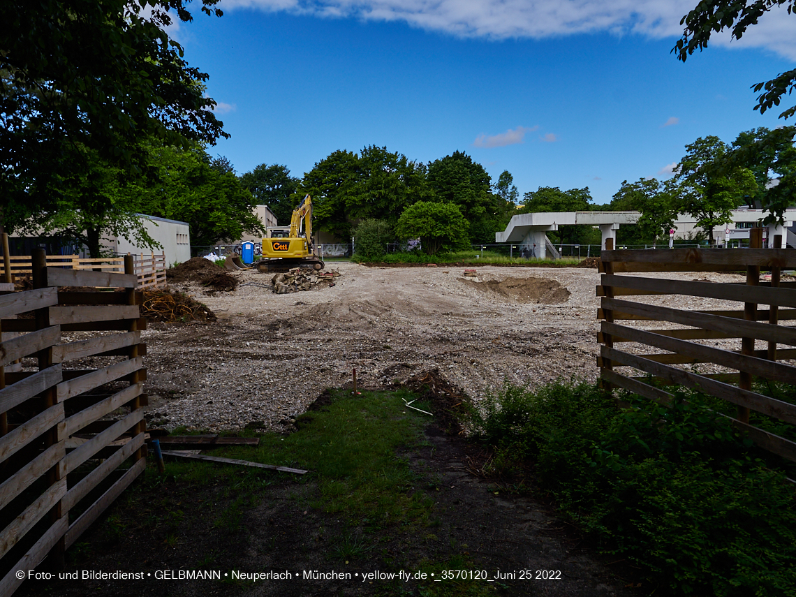 25.06.2022 - Baustelle zur Mütterberatung und Haus für Kinder
